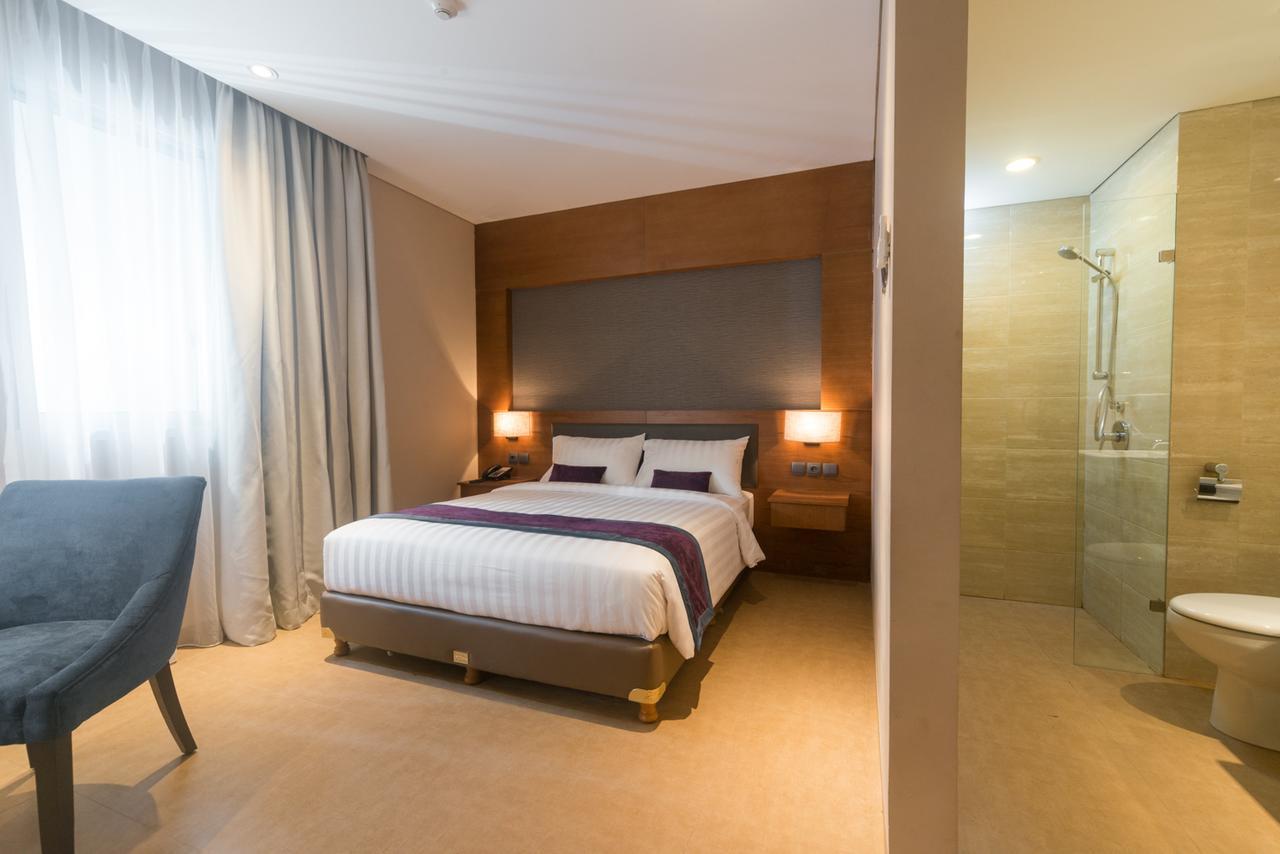 Sotis Residence Pejompongan Jakarta Exterior photo